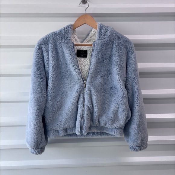 Iris Blue Fuzzy Hoodie Jacket Size S/M - Picture 1 of 3